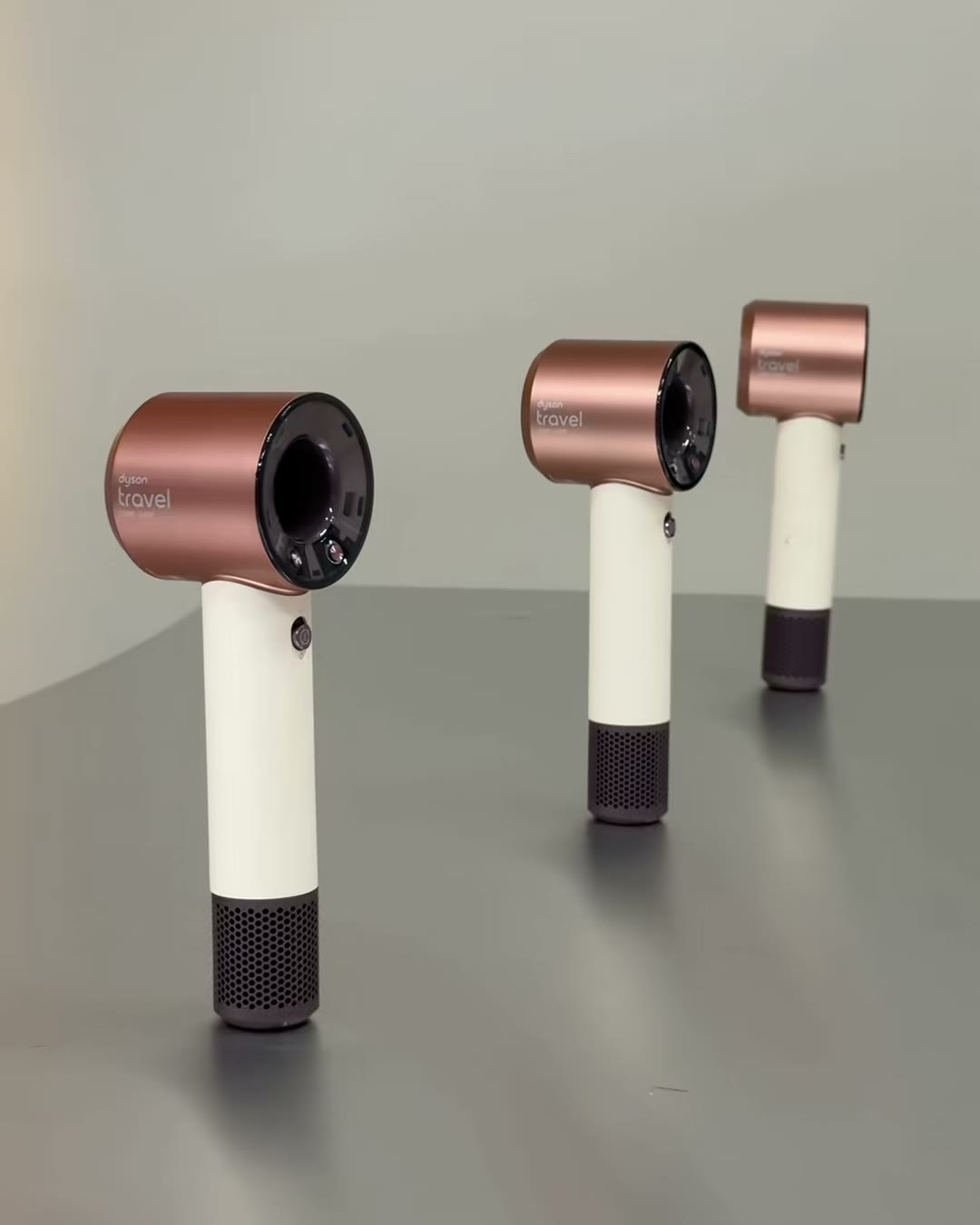 The Travel on display. Same pink I already have at home, just smaller (Dyson Supersonic Travel Hair Dryer, Aerely Chacón)