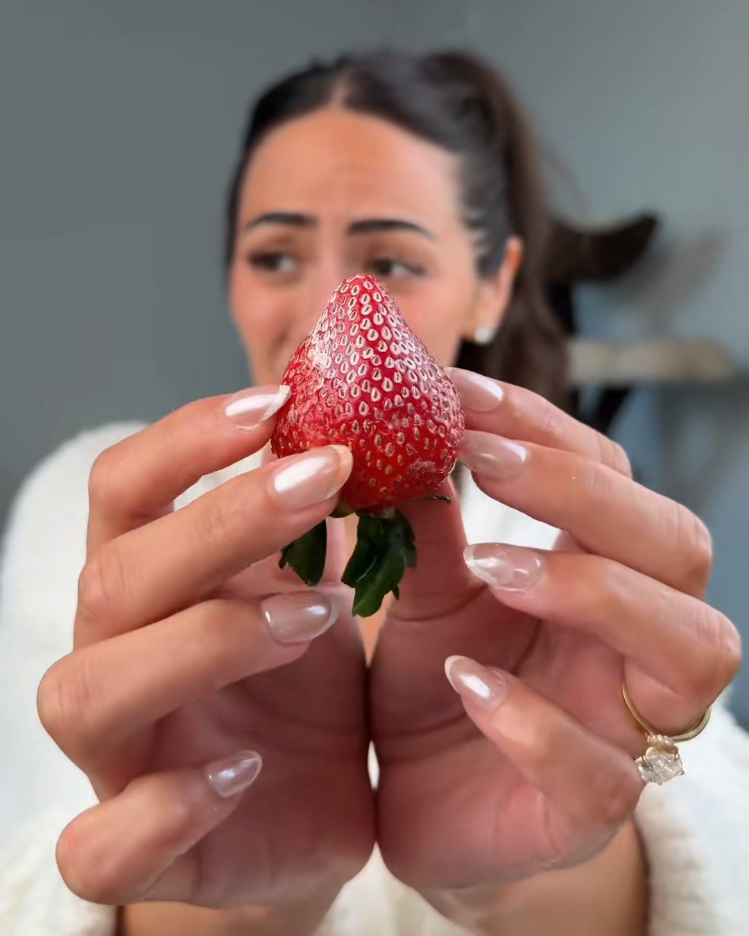 The strawberry was a prop. The nose was not (SKIN1004 Poremizing Clay Stick Mask, Aerely Chacón)